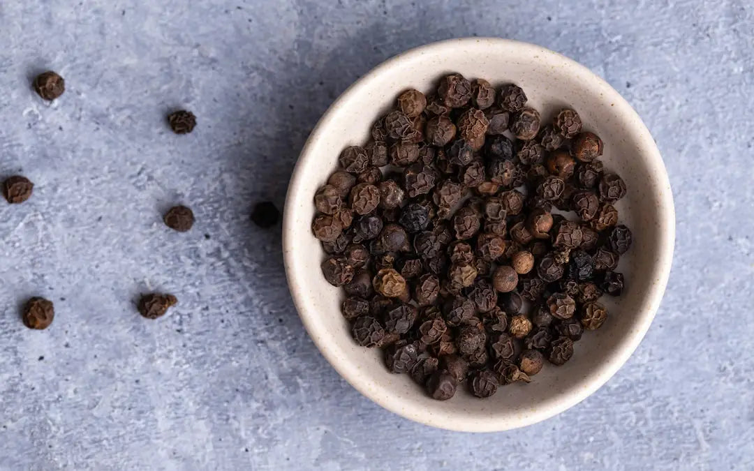 Turmeric and Black Pepper Capsules: The Dynamic Duo for Your Health