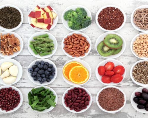 Bowls_of_superfoods_on_a_table